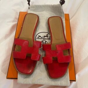 HERMES Red Leather Flats/Sandals, 38